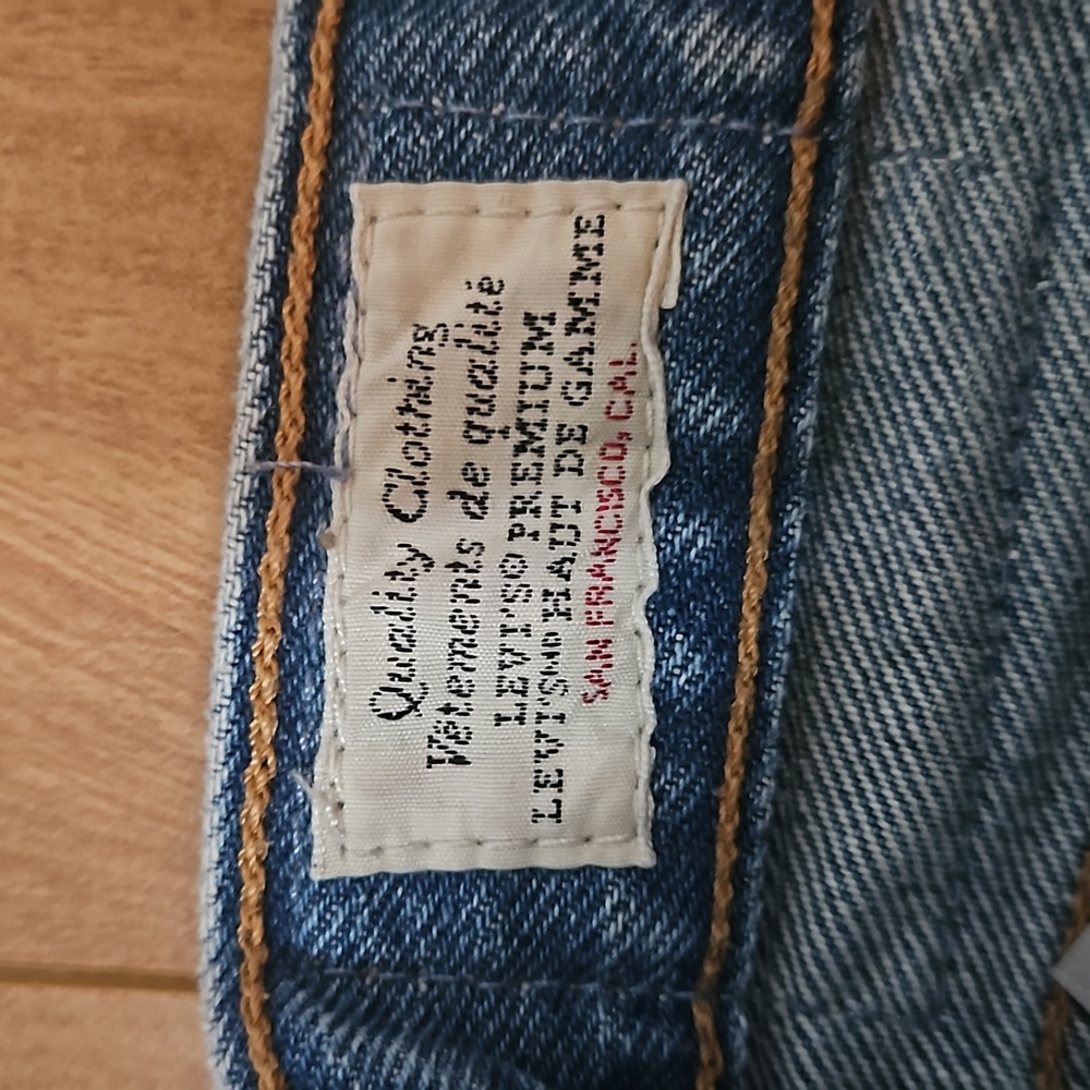 Levi's shorts - Picture 4 of 4